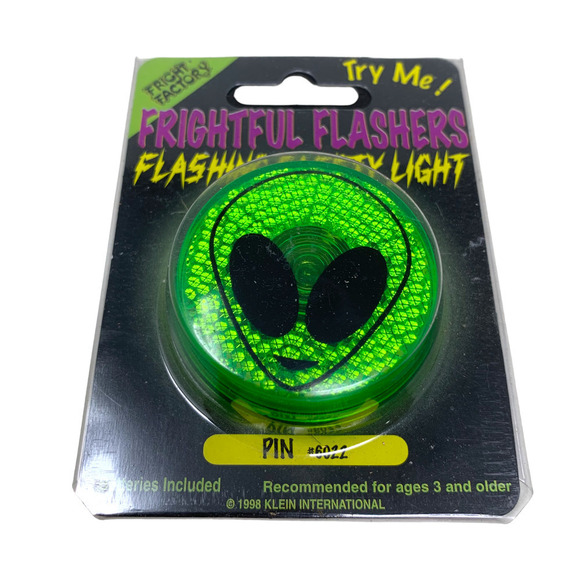 Vintage NEW Fright Factory 90s Halloween Creepy Alien Safety Flashing Lights Pin - Picture 1 of 3